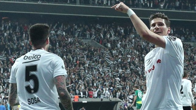 Beşiktaş'ın eski yıldızı dönmek istiyor!