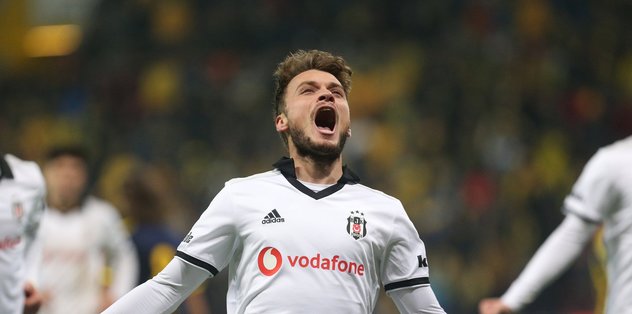 Beşiktaş Adem Ljajic için gelen teklifi reddetti!