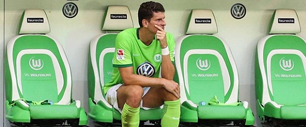 Wolfsburg'dan Gomez için açıklama geldi!
