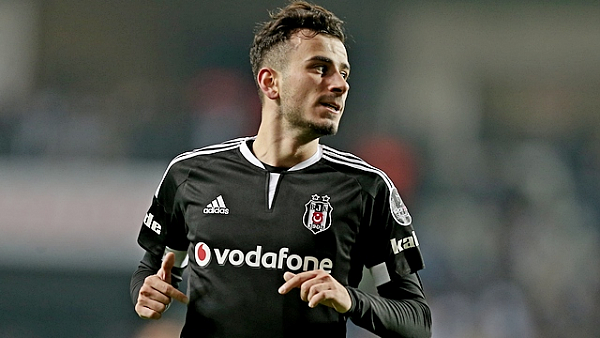 Beşiktaş, Oğuzhan Özyakup'un sözleşmesini 3 yıl uzatacak