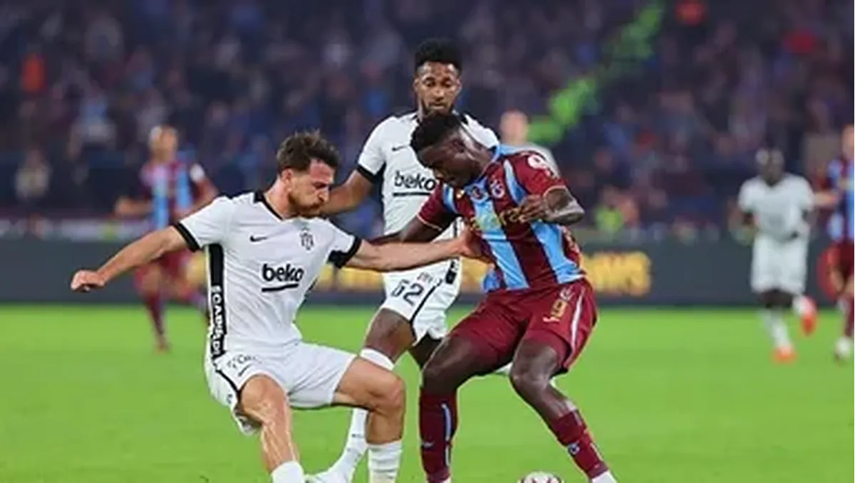 Beşiktaş, Trabzonspor'a Karşı 2-0'lık Skorla Yenildi