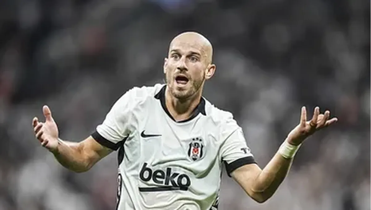 Vaclav Cerny'nin Beşiktaş'taki Geleceği Belirsizliğini Koruyor Özet: Vaclav Cerny, Çorum FK karşılaş