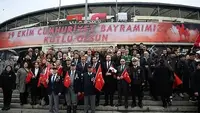 Beşiktaş'ta Cumhuriyet Bayramı Coşkusuyla Yürüyüş Düzenlendi