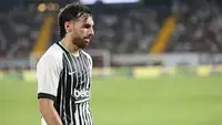 Beşiktaş Kulübü'nden Orkun Kökçü'ye Sert Destek Açıklaması Özet: Beşiktaş Kulübü, kaptan Orkun Kökçü