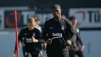 Beşiktaş, Crystal Palace Maçına Hazırlıklarını Tamamladı Özet: Beşiktaş, Crystal Palace ile yapacağı