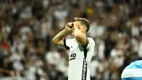 Beşiktaş'ta Leandro Trossard'dan İlk Gol Sevinci!