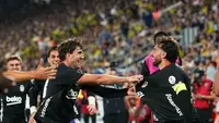 Beşiktaş, Fenerbahçe'yi Derbide 2-1 Yenerek Öne Geçti!