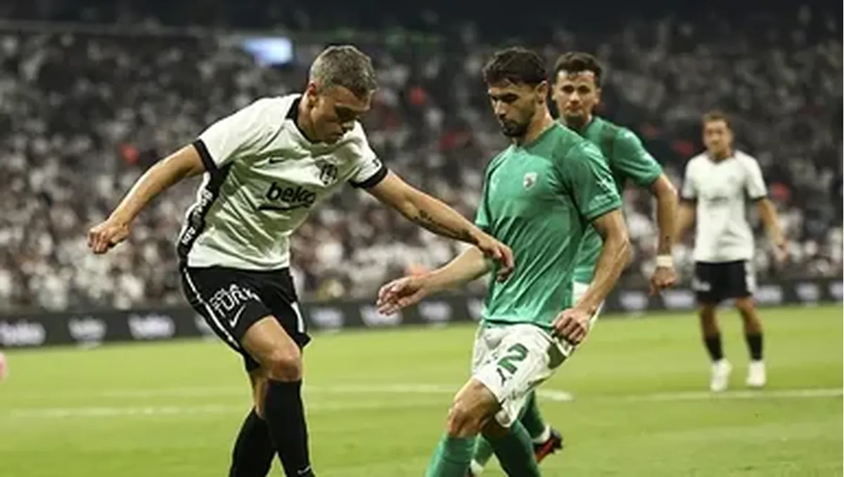 Trossard'dan Beşiktaş'a Kötü Haber: 2-3 Hafta Yok!